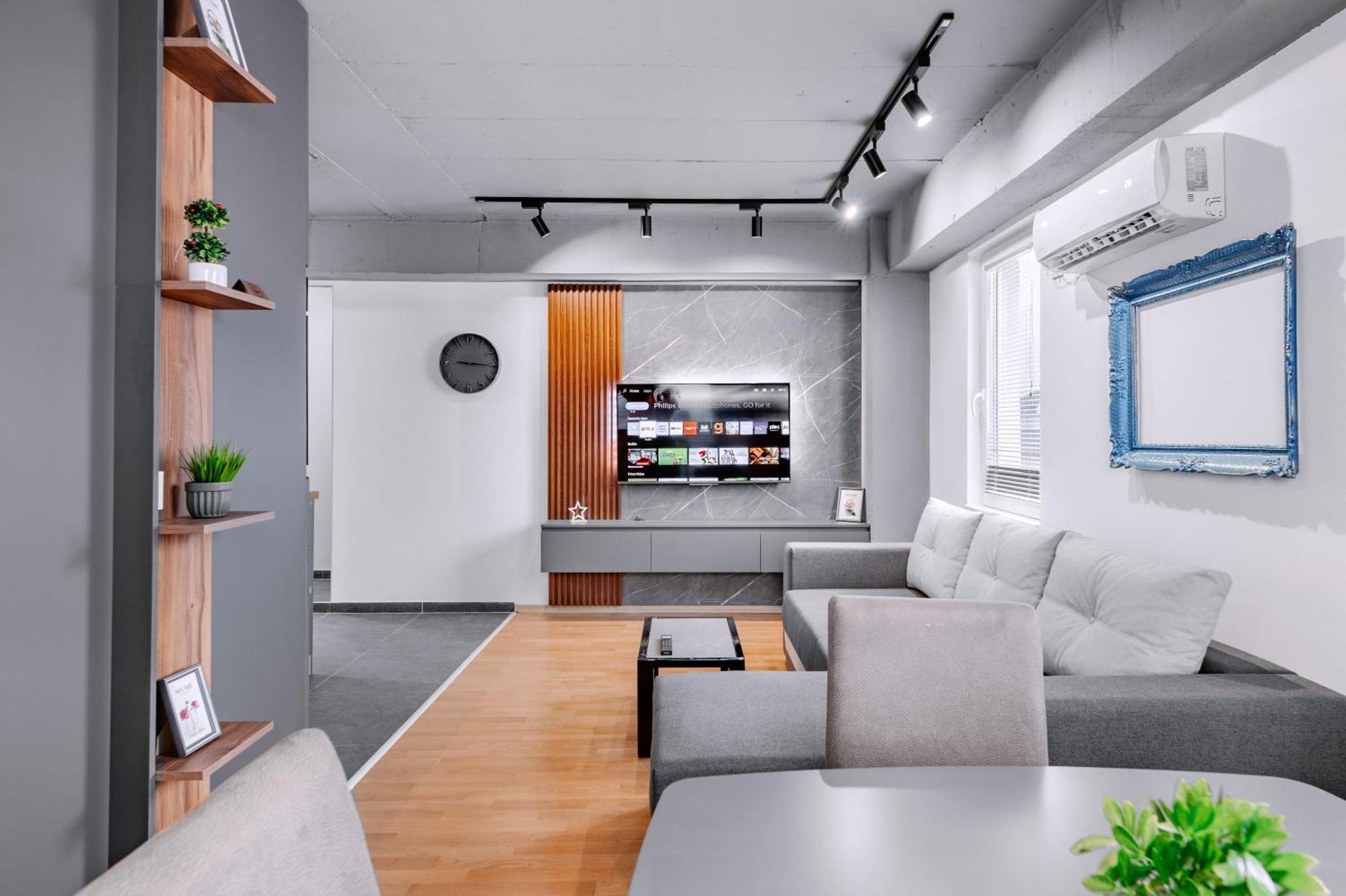 Luxury Apartment Iva VI Szkopje Kültér fotó