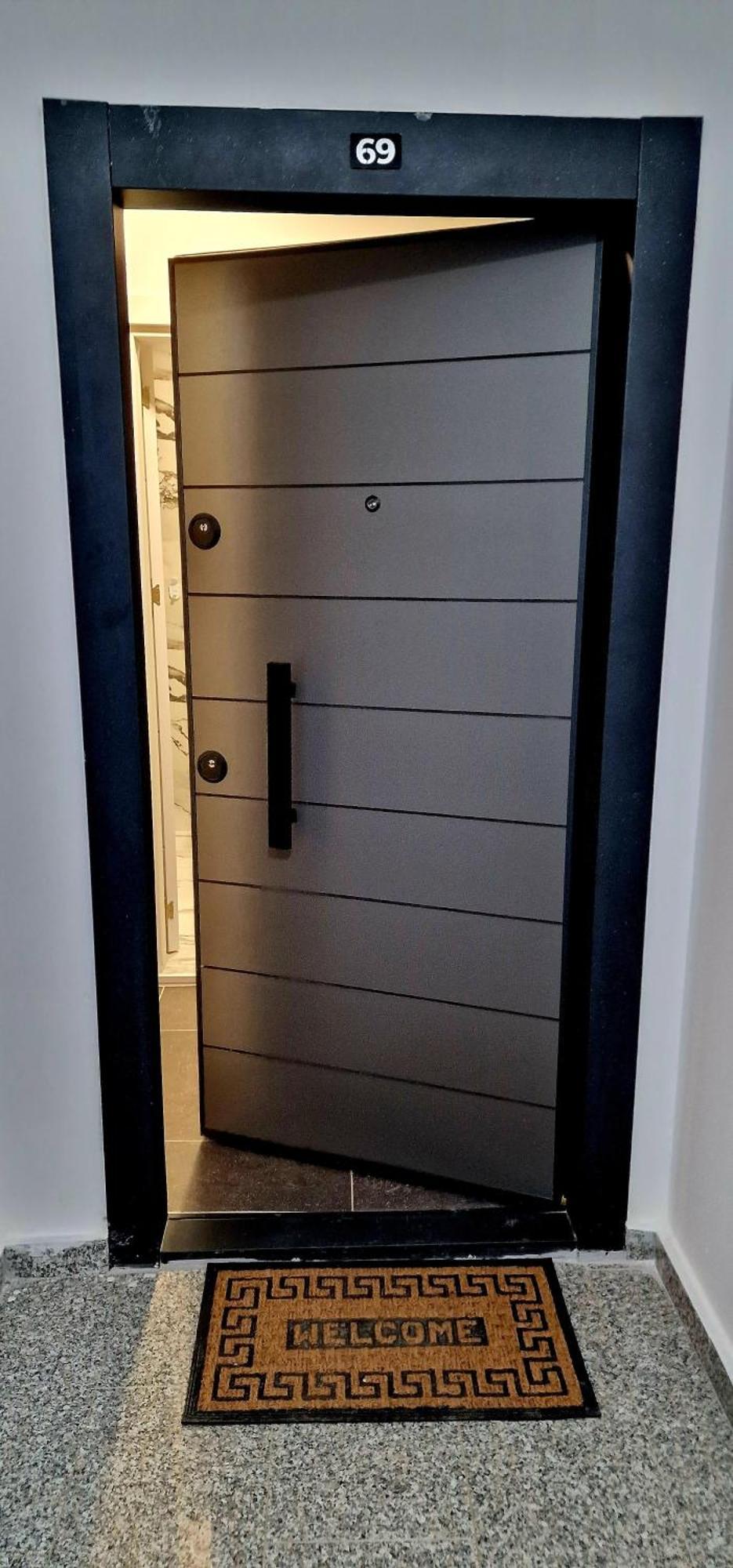 Luxury Apartment Iva VI Szkopje Kültér fotó