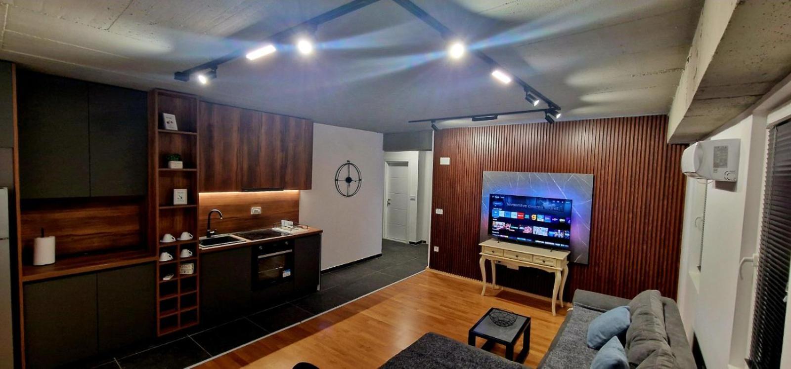 Luxury Apartment Iva VI Szkopje Kültér fotó