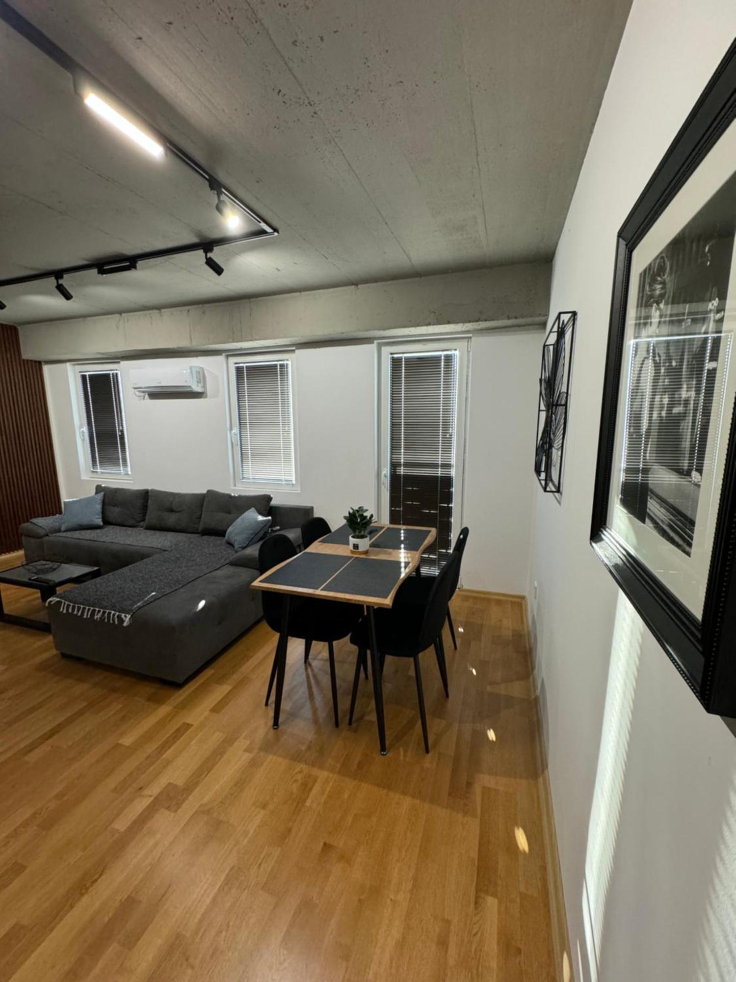 Luxury Apartment Iva VI Szkopje Kültér fotó
